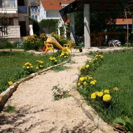 In With Sea View, Balcony, Air Conditioning, Wifi 5132-5 * Dugi Rat