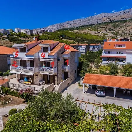 In With Sea View, Balcony, Air Conditioning, Wifi 5132-5 Appartamento