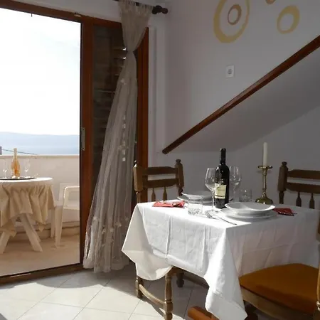In With Sea View, Balcony, Air Conditioning, Wifi 5132-5 Appartamento
